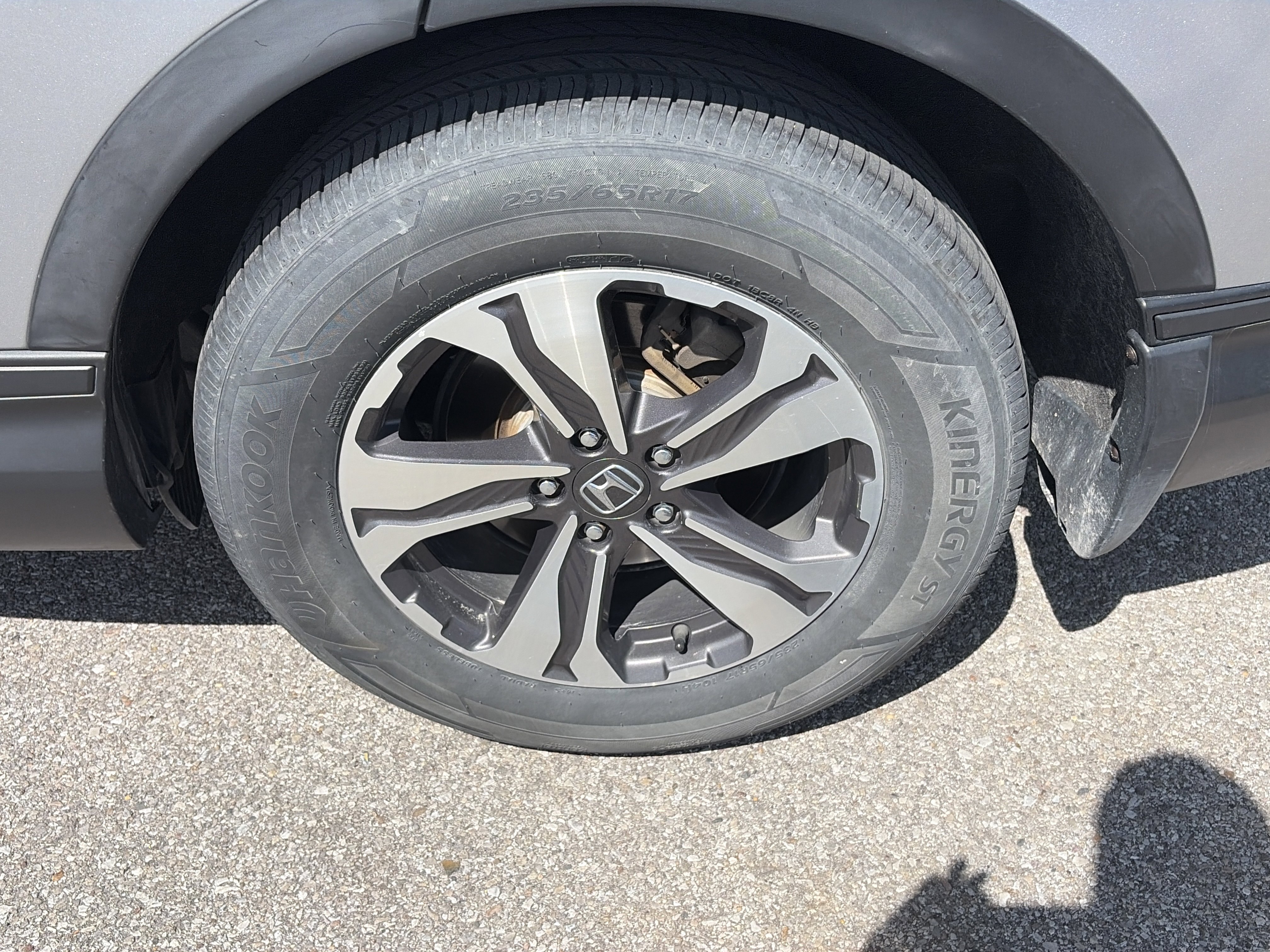 Used 2017 Honda CR-V LX image 9
