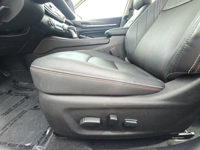 Used 2024 Nissan Altima 2.5 SR w/ SR Premium Package image 20