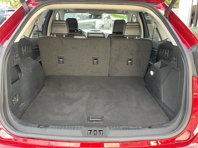 Used 2020 Ford Edge Titanium image 9