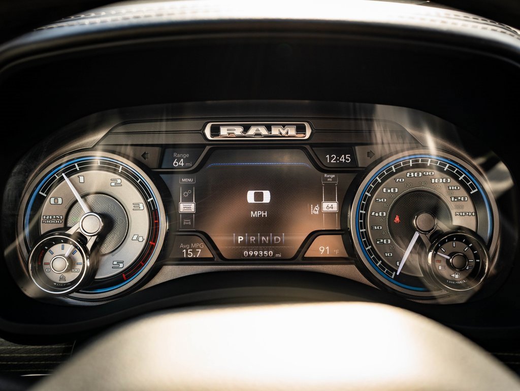 Used 2020 RAM 2500 Limited image 31