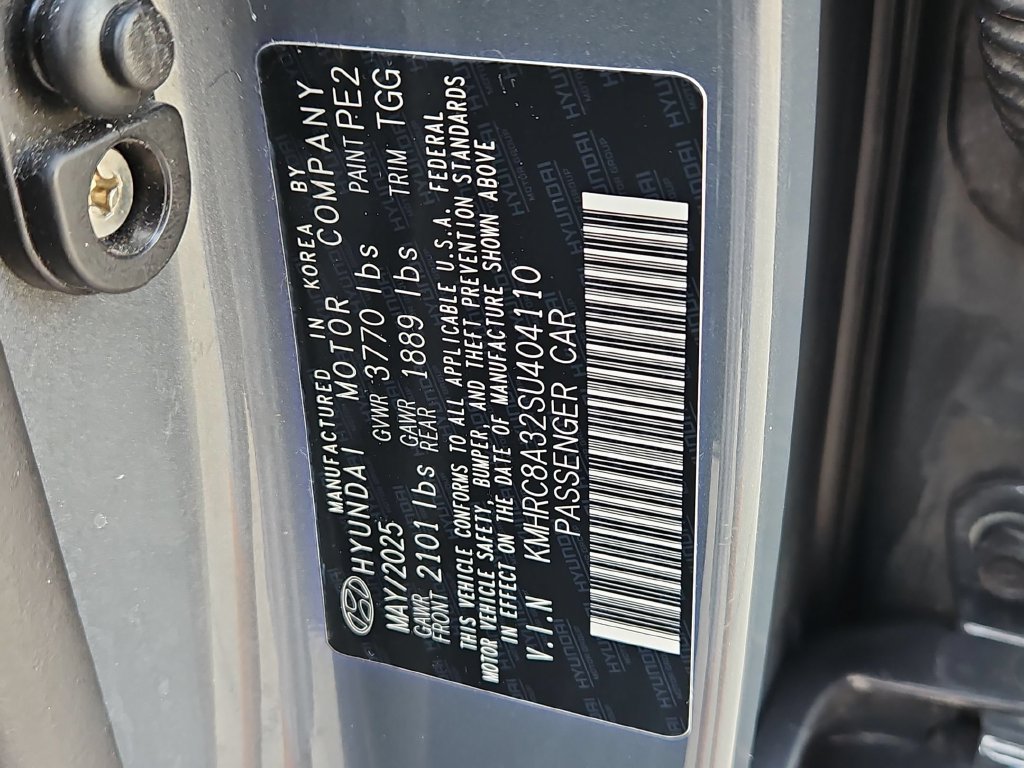 Used 2025 Hyundai Venue SEL FWD image 36