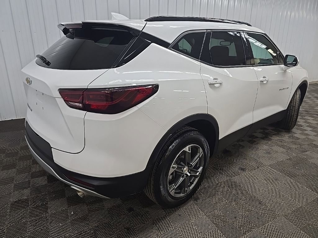 Used 2023 Chevrolet Blazer LT w/ Convenience Package image 10
