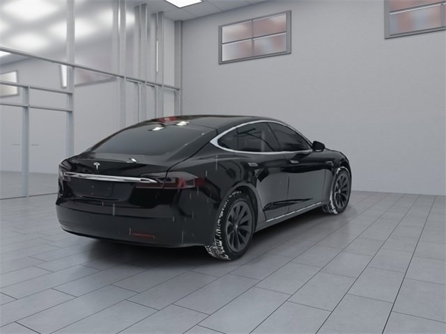 Used 2020 Tesla Model S Long Range Plus image 8