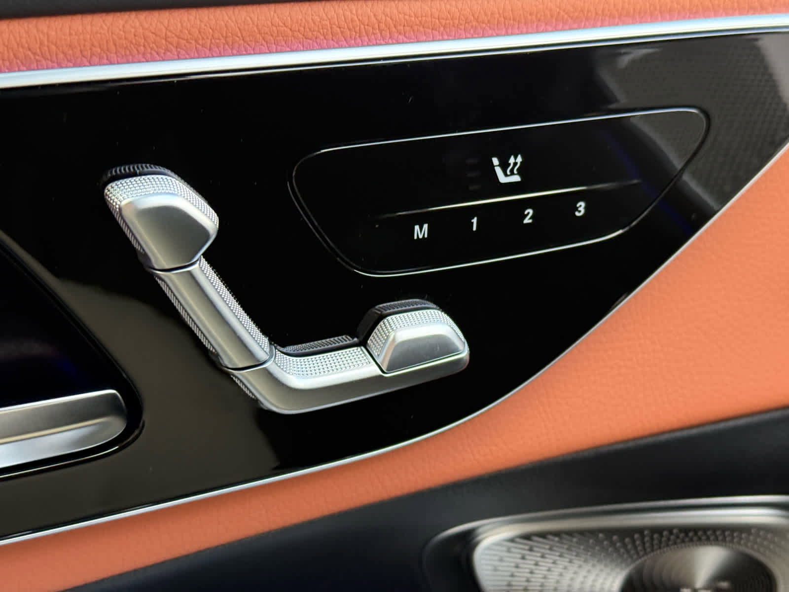 New 2026 Mercedes-Benz GLC 300 GLC 300 image 24