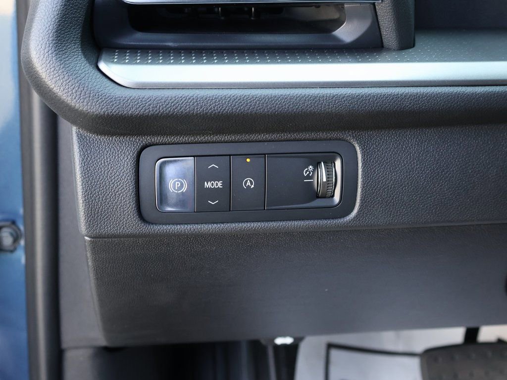 New 2026 Chevrolet Traverse LT w/ Driver Confidence Package image 11