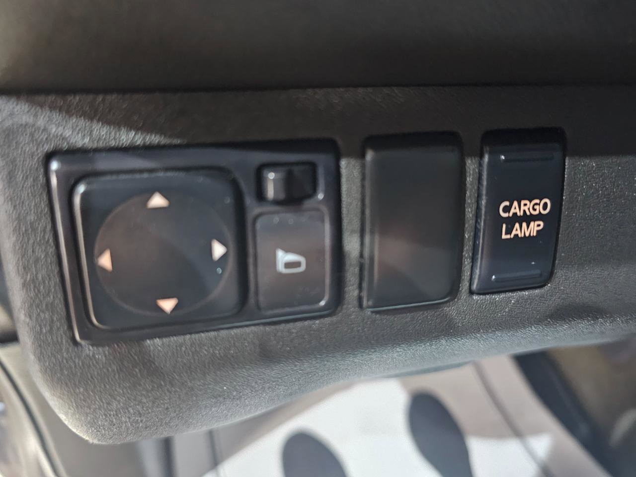 Used 2017 Nissan Frontier SV image 23