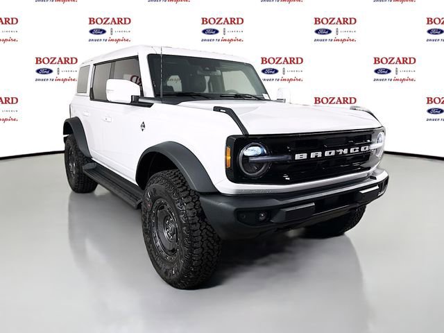 New 2025 Ford Bronco Outer Banks w/ Sasquatch Package