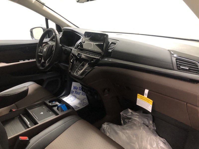New 2026 Honda Odyssey Elite image 17