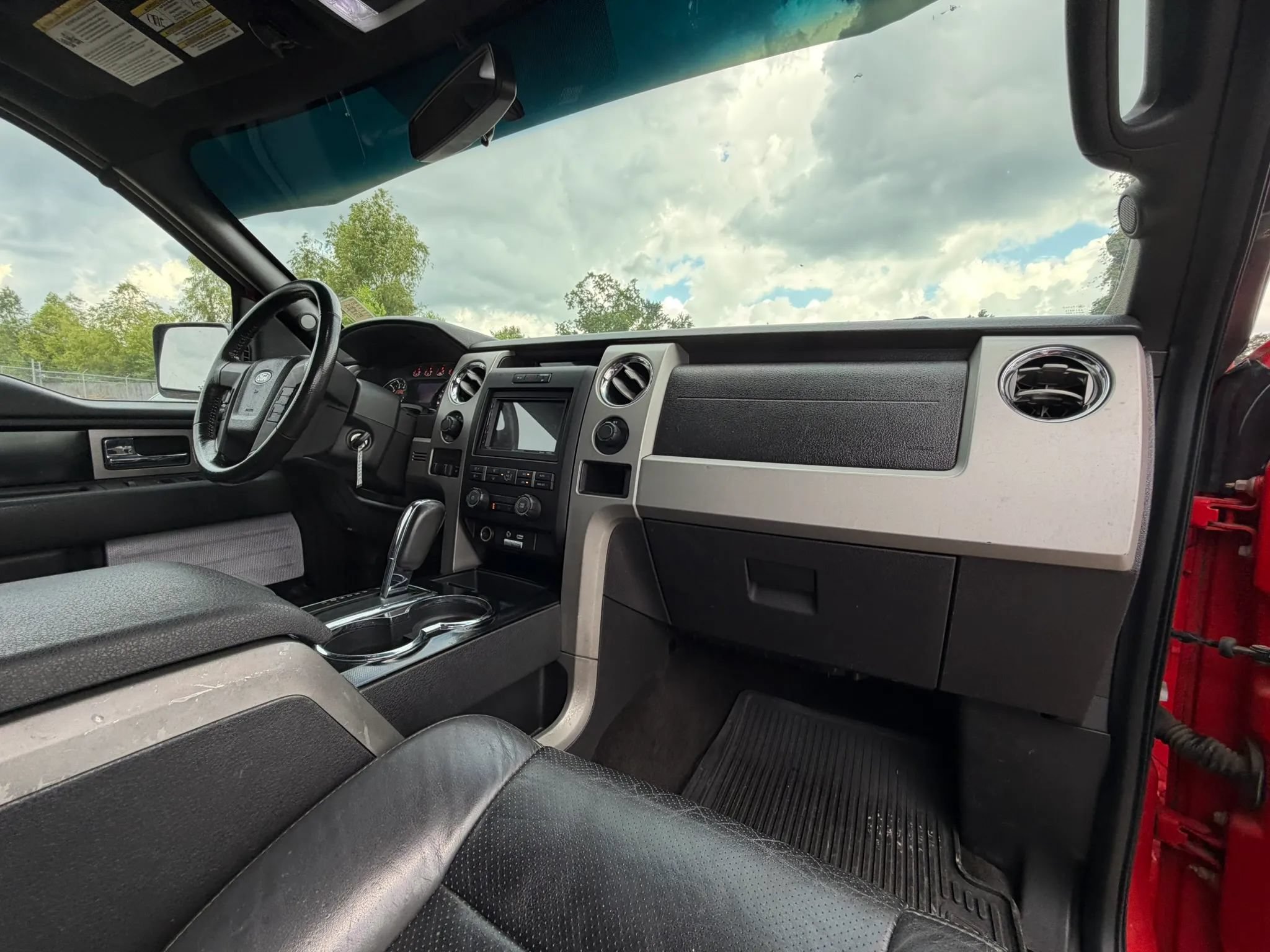 Used 2012 Ford F150 FX4 w/ FX Luxury Pkg AWD/4WD image 23