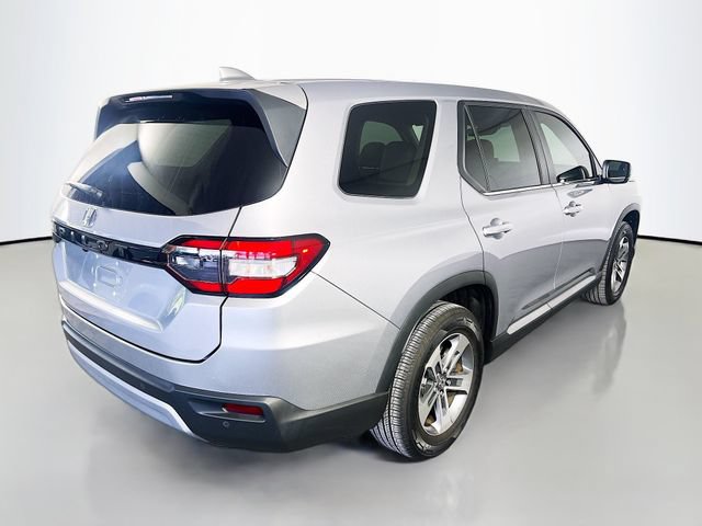Certified 2025 Honda Pilot EX-L image 8