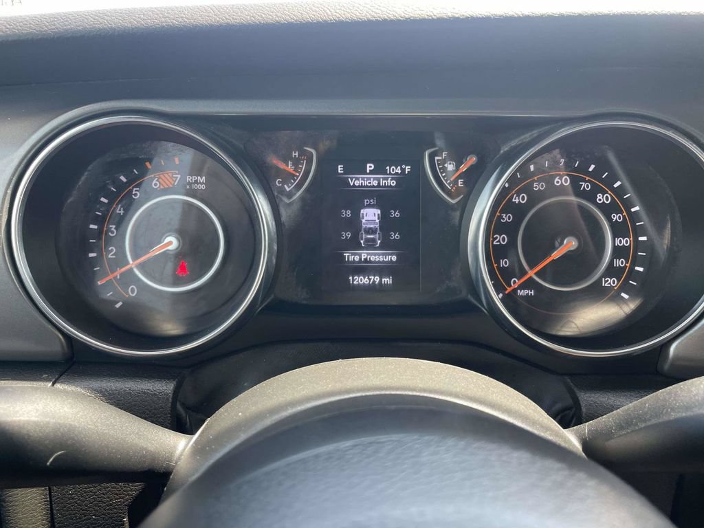 Used 2022 Jeep Wrangler Sport AWD/4WD image 29