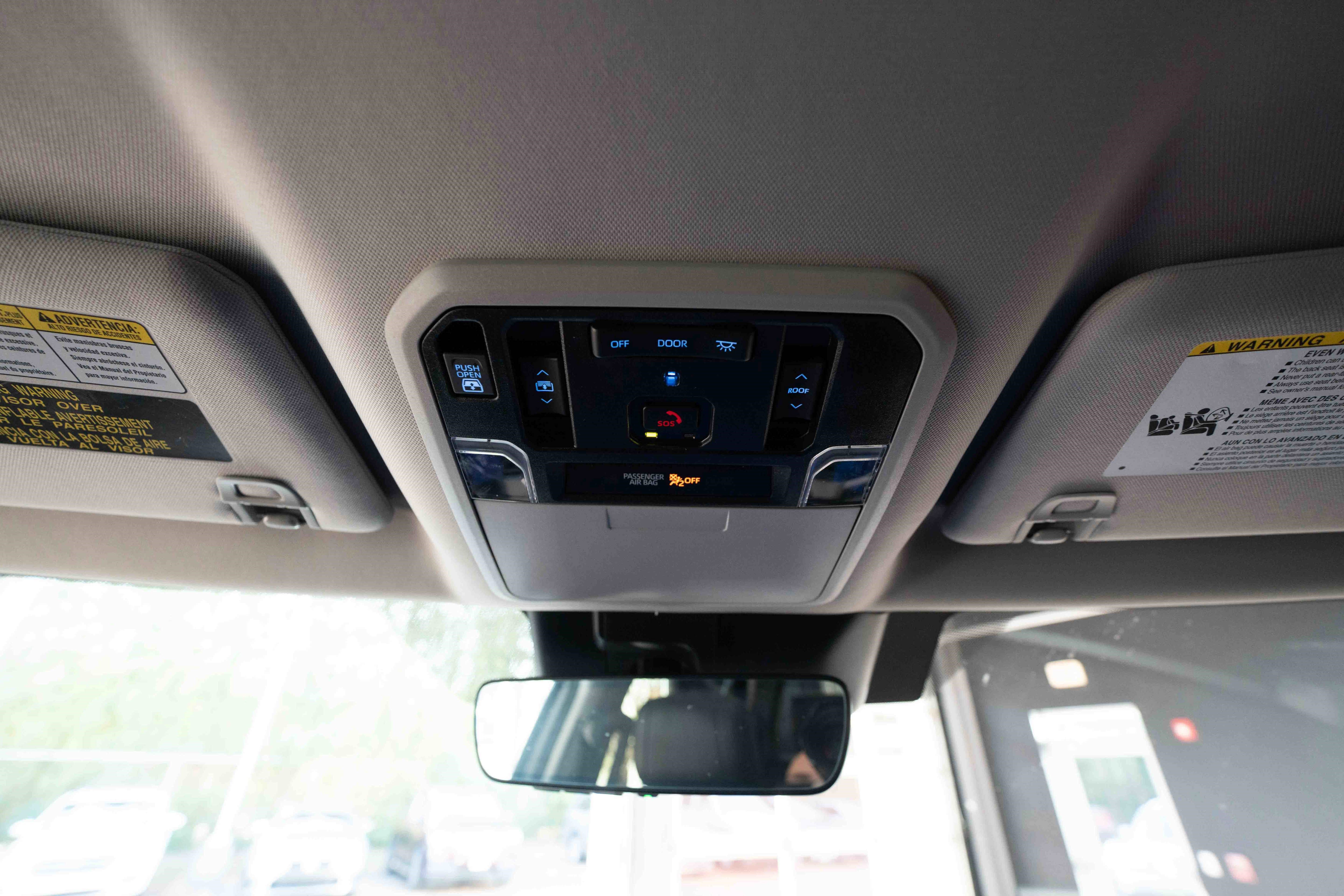 Used 2022 Toyota Tundra Limited w/ TRD Off-Road Package image 18