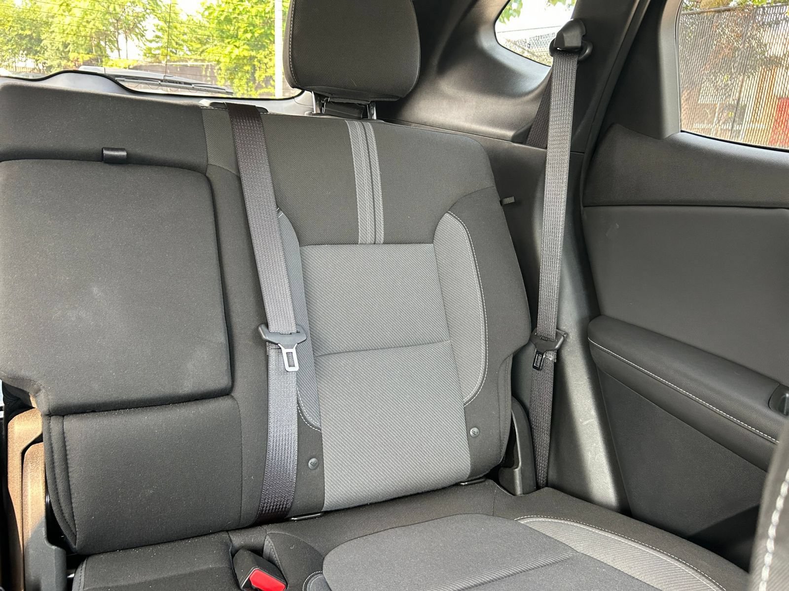 Used 2025 Chevrolet Blazer LT FWD image 31