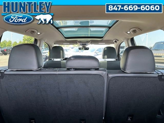 Used 2024 Volkswagen Atlas SEL Premium R-Line image 12