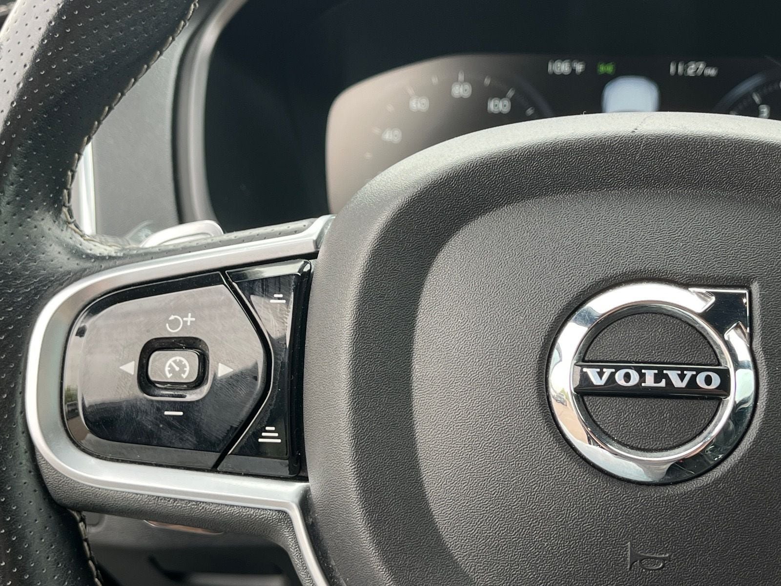 Used 2019 Volvo XC90 T6 R-Design w/ Advanced Package AWD/4WD image 19