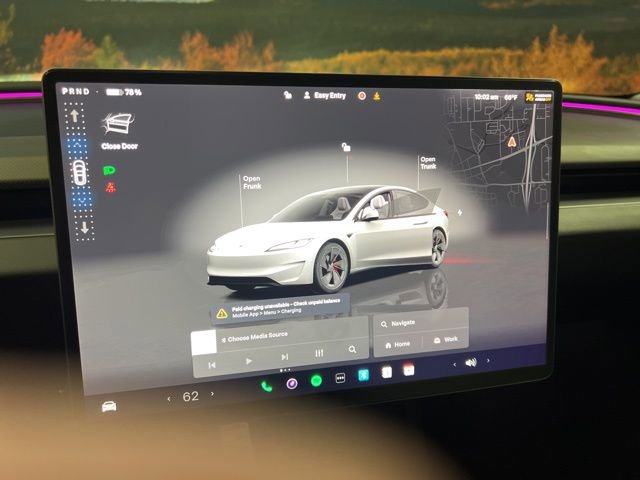 Used 2024 Tesla Model 3 Performance image 27