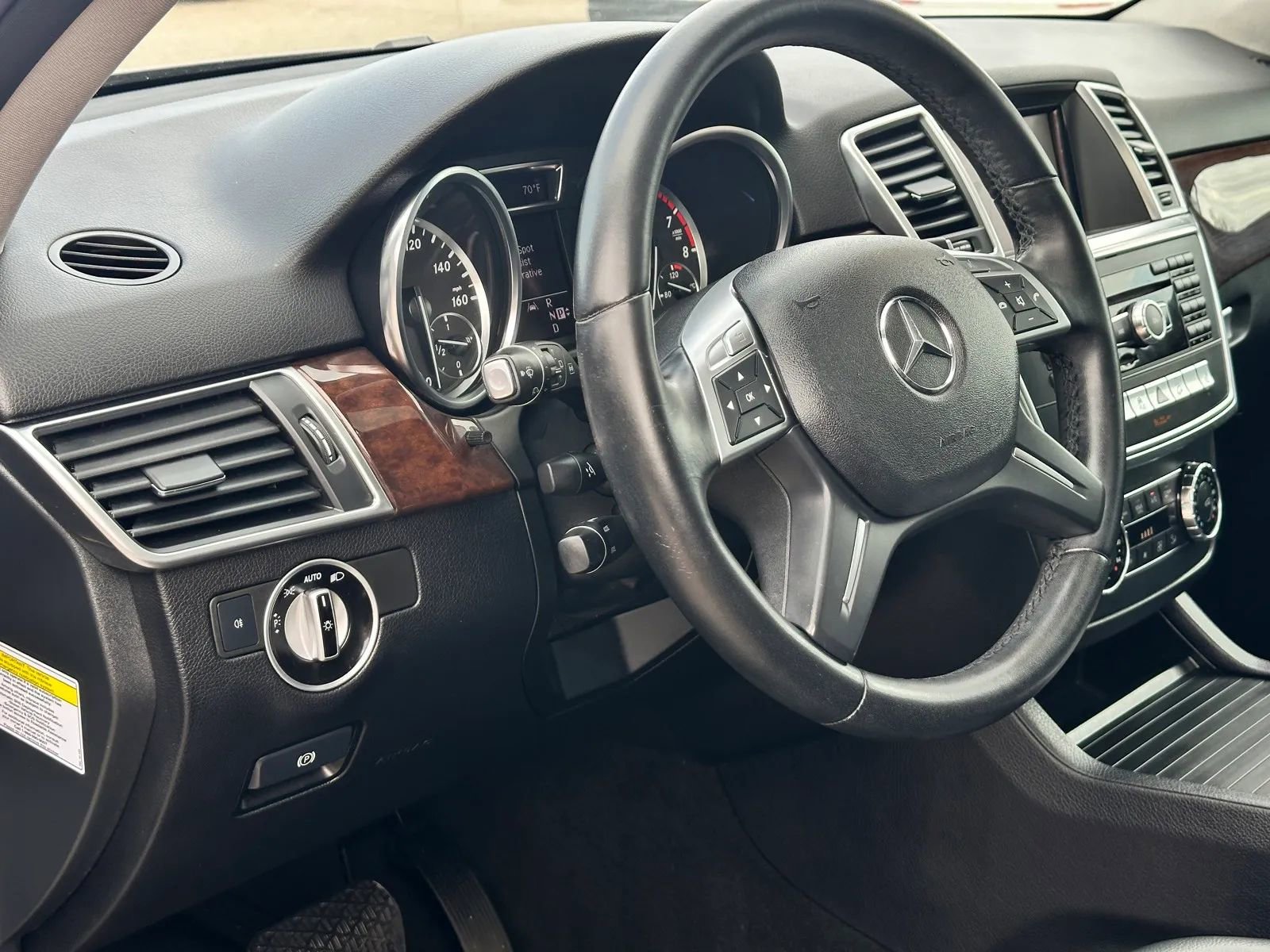 Used 2012 Mercedes-Benz ML 350 4MATIC image 10