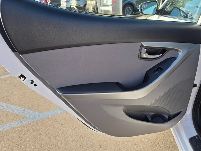 Used 2016 Hyundai Elantra Sport image 22