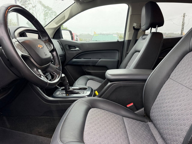Used 2017 Chevrolet Colorado Z71 AWD/4WD image 11
