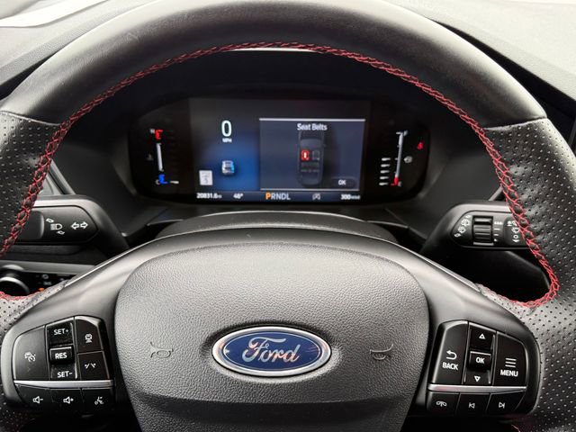 Certified 2024 Ford Escape ST-Line w/ Tech Pack #1 AWD/4WD image 18