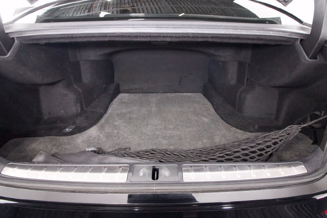 Used 2019 Lexus LS 500 w/ Accessory Package (Z2) RWD image 23