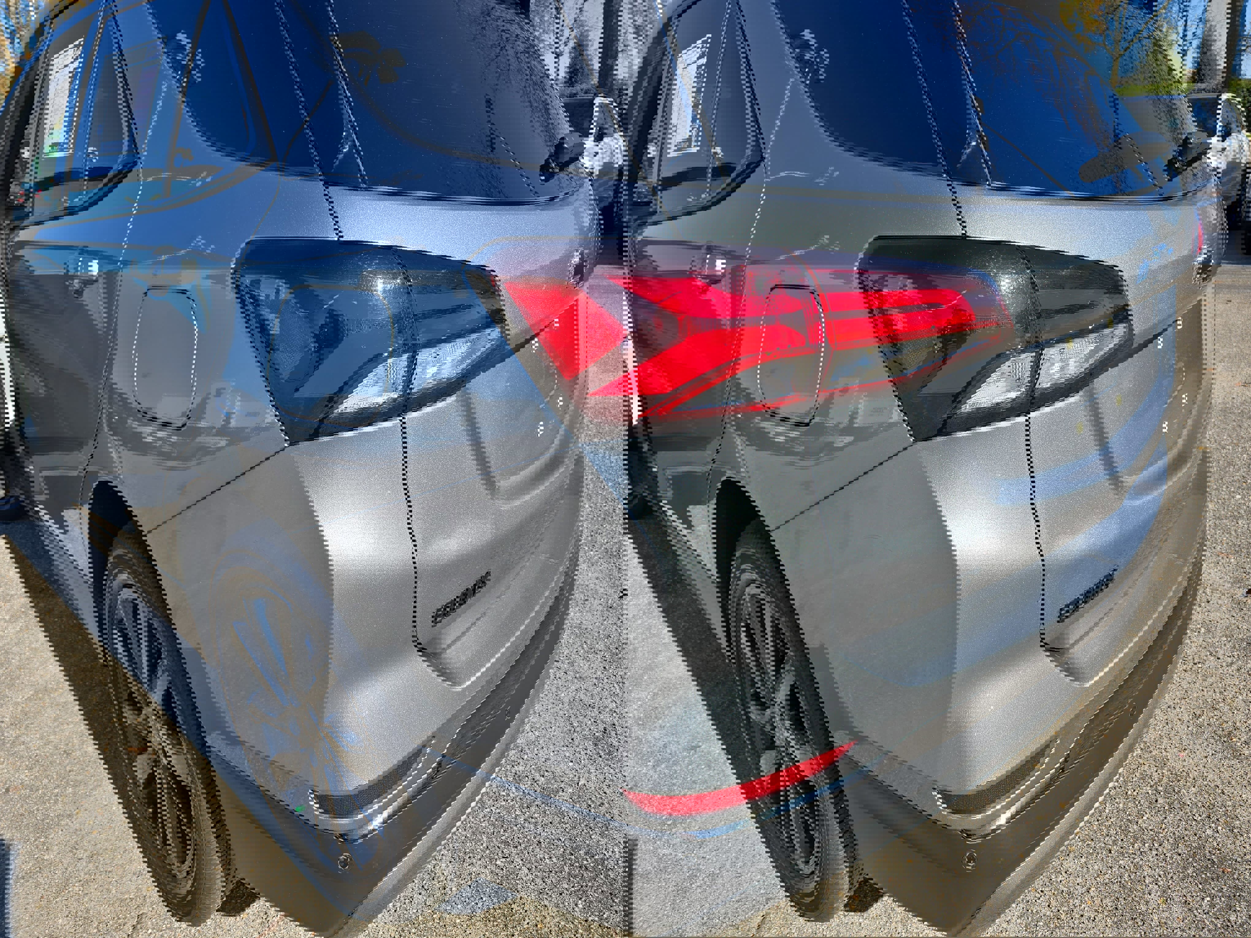 Used 2023 Chevrolet Equinox RS image 35