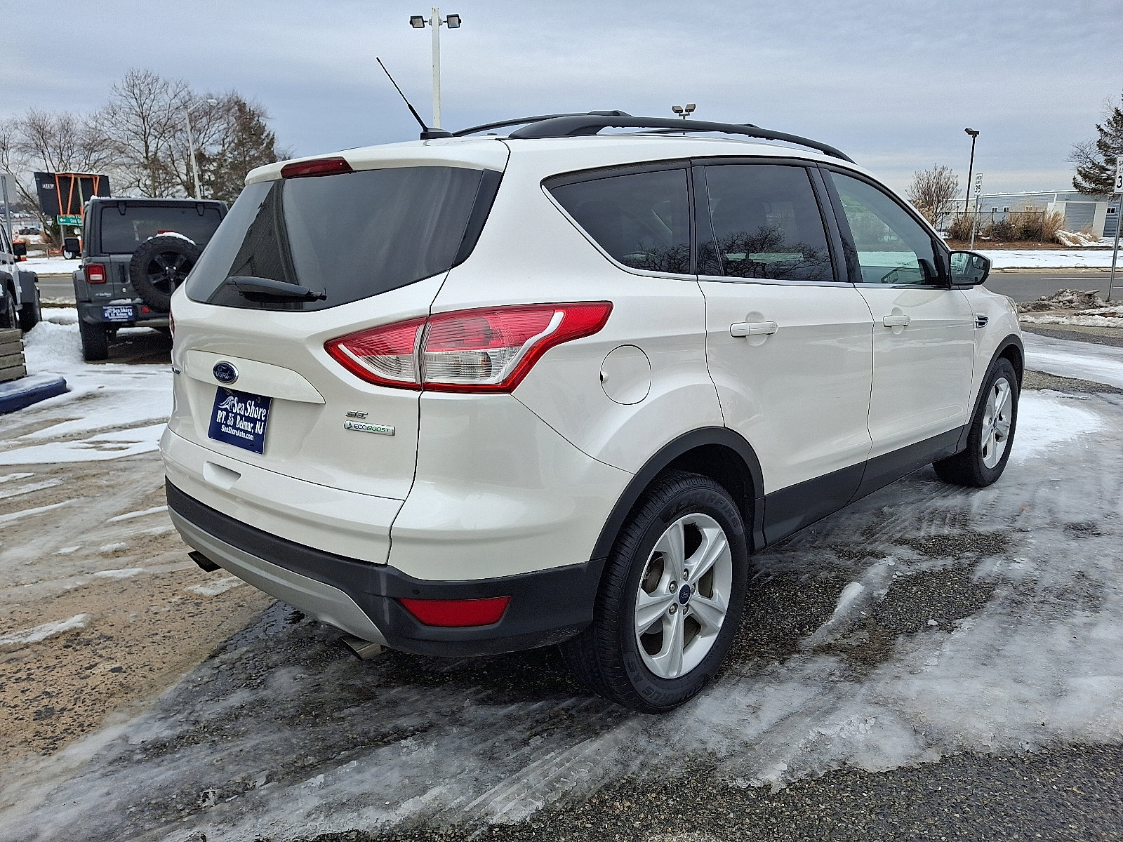 Used 2016 Ford Escape SE w/ Equipment Group 201A image 6