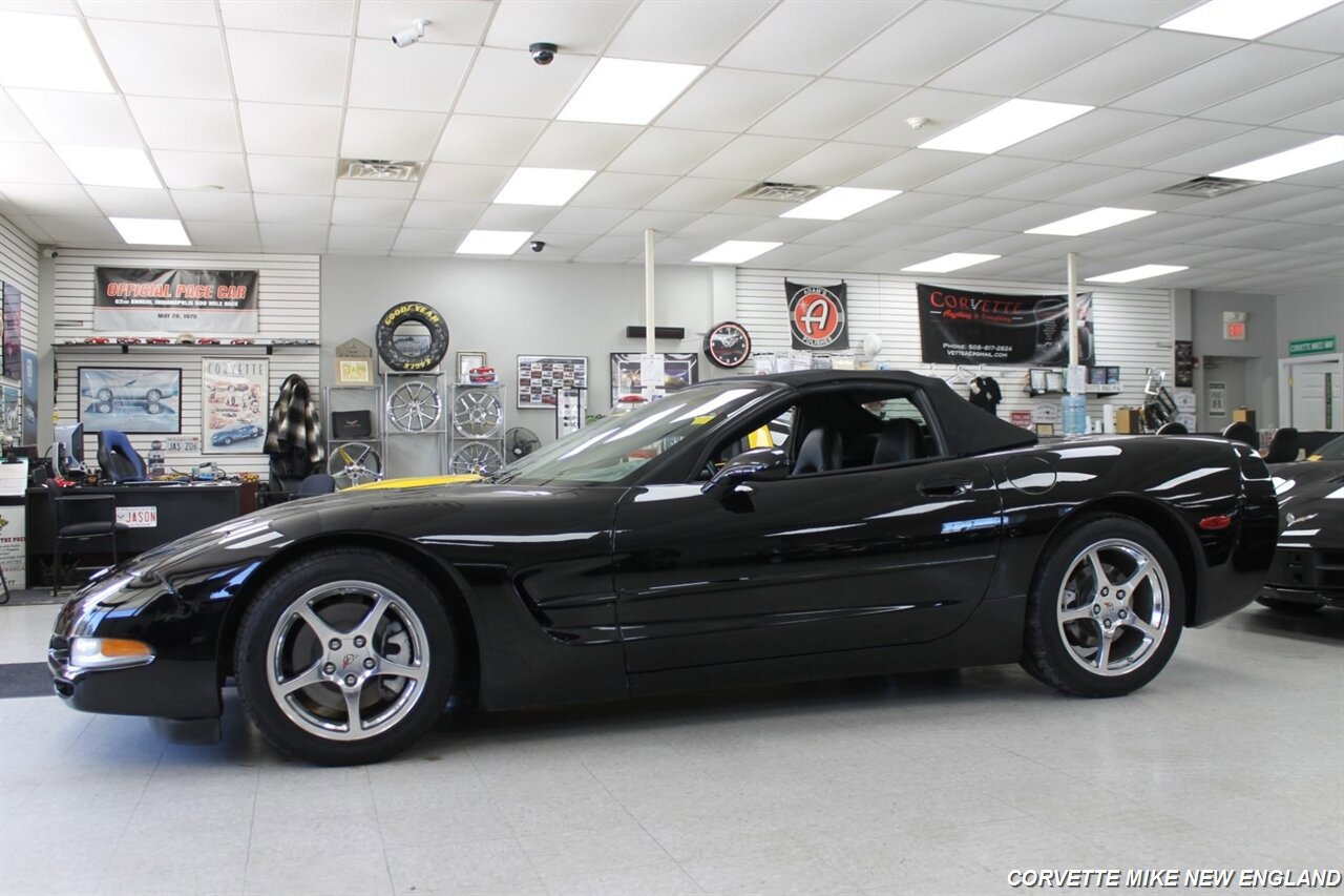 Used 2003 Chevrolet Corvette Convertible w/ Preferred Equipment Group1 image 2