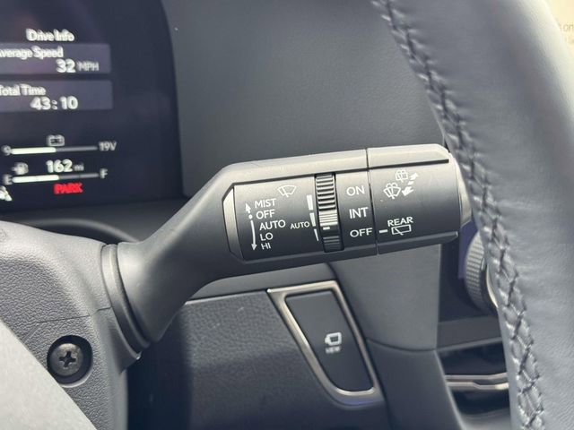 Used 2025 Lexus GX 550 w/ Cold Area Package image 22