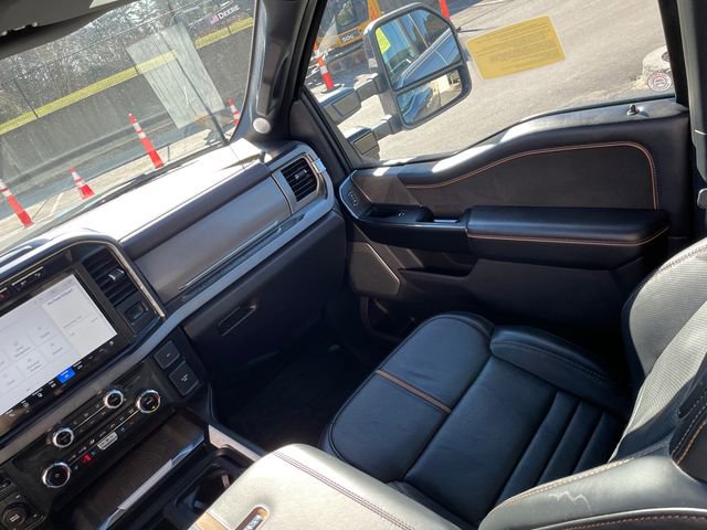 Used 2024 Ford F250 Platinum image 21