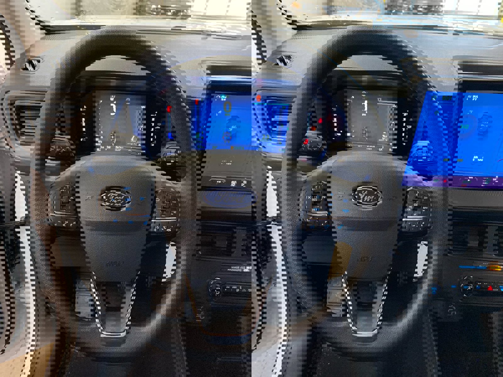 New 2026 Ford Maverick XL image 17