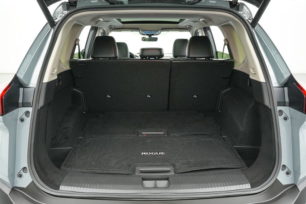 Used 2023 Nissan Rogue Platinum w/ Platinum Premium Package AWD/4WD image 21