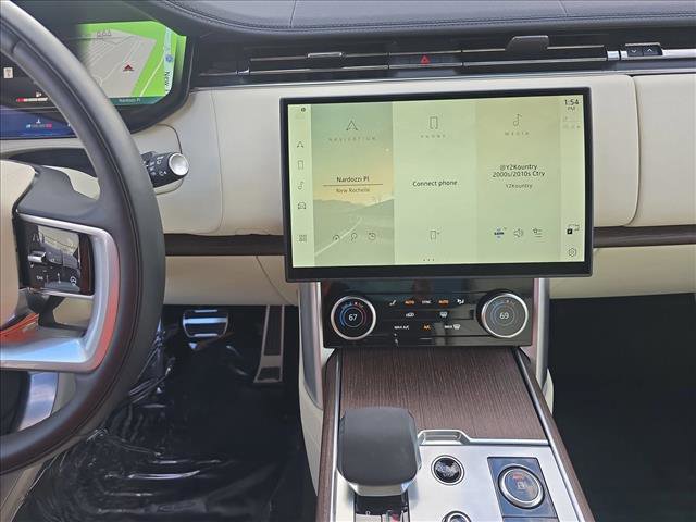 Certified 2023 Land Rover Range Rover SE image 23