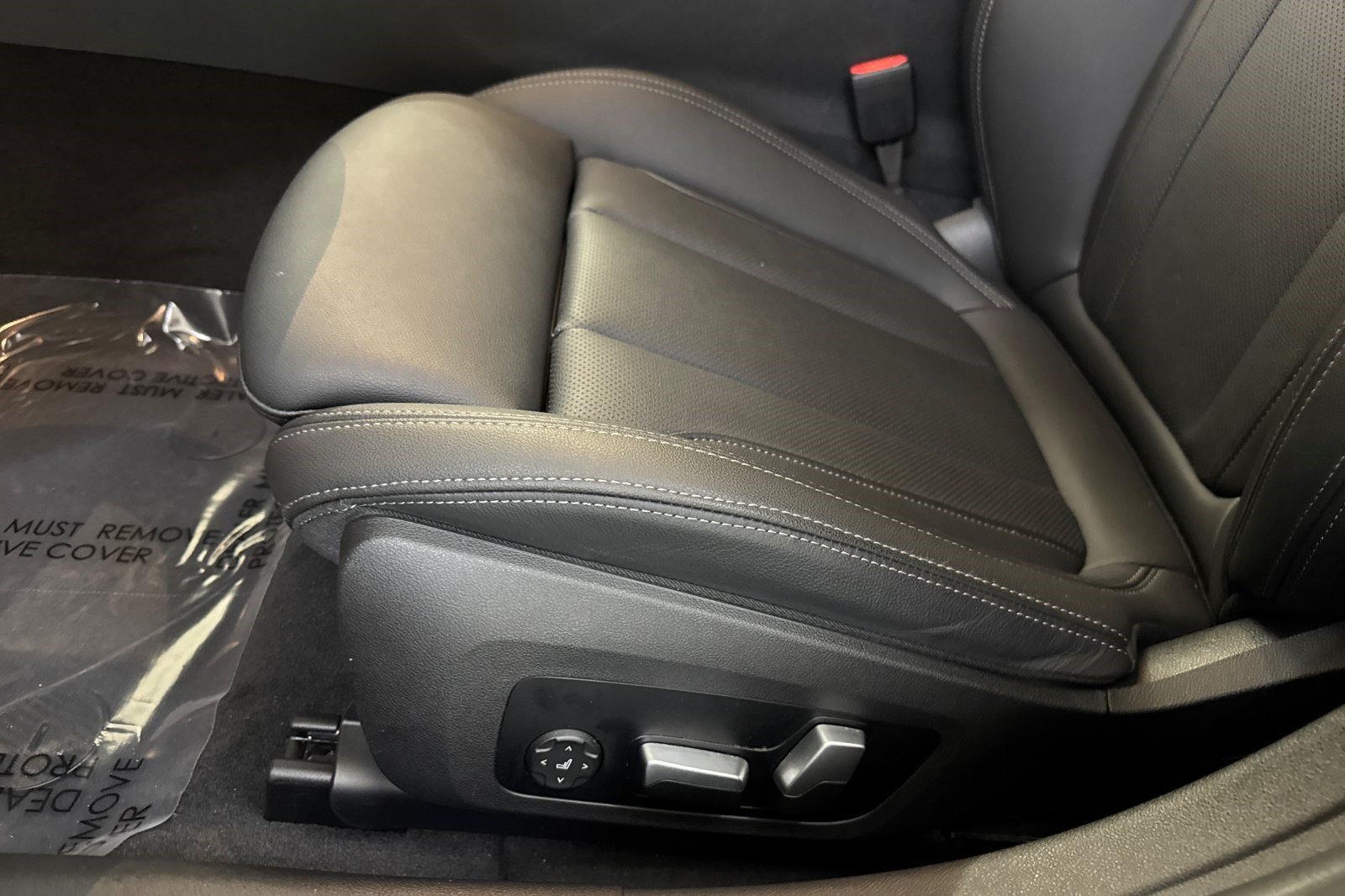 Used 2023 BMW i4 eDrive40 w/ Premium Package RWD image 15