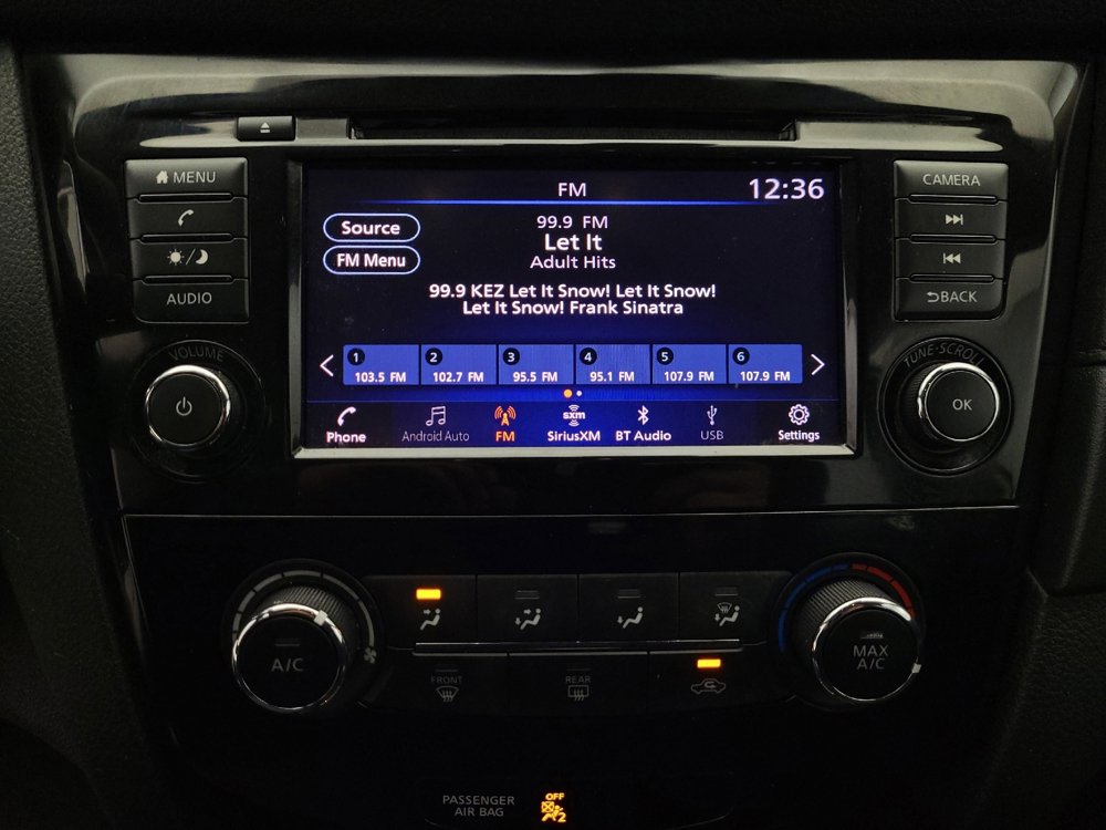 Used 2019 Nissan Rogue S image 25