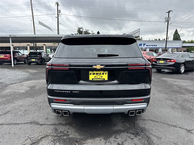 New 2025 Chevrolet Traverse LT w/ Driver Confidence Package image 4
