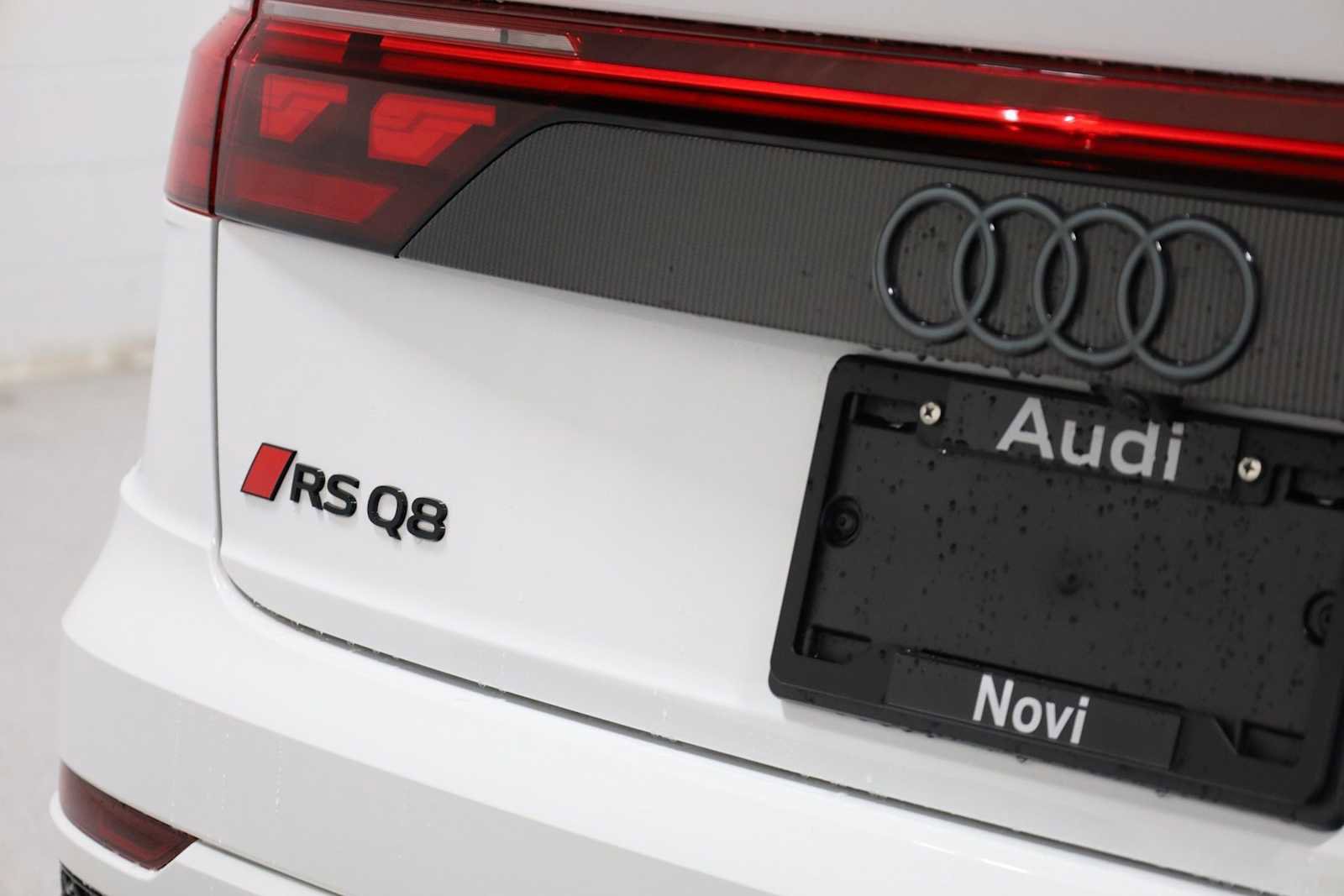 New 2026 Audi RS Q8 performance image 5