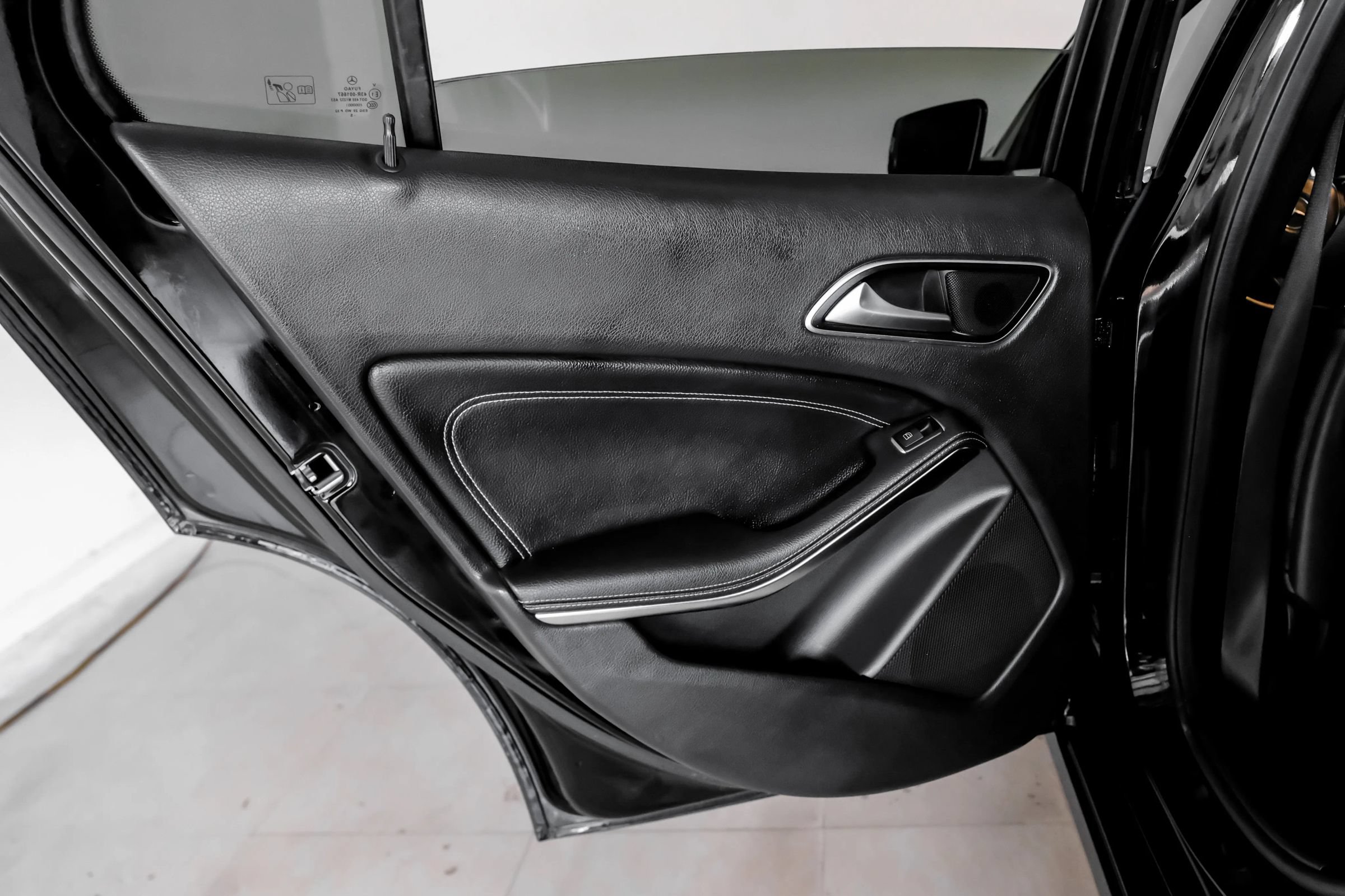 Used 2016 Mercedes-Benz GLA 250 image 43