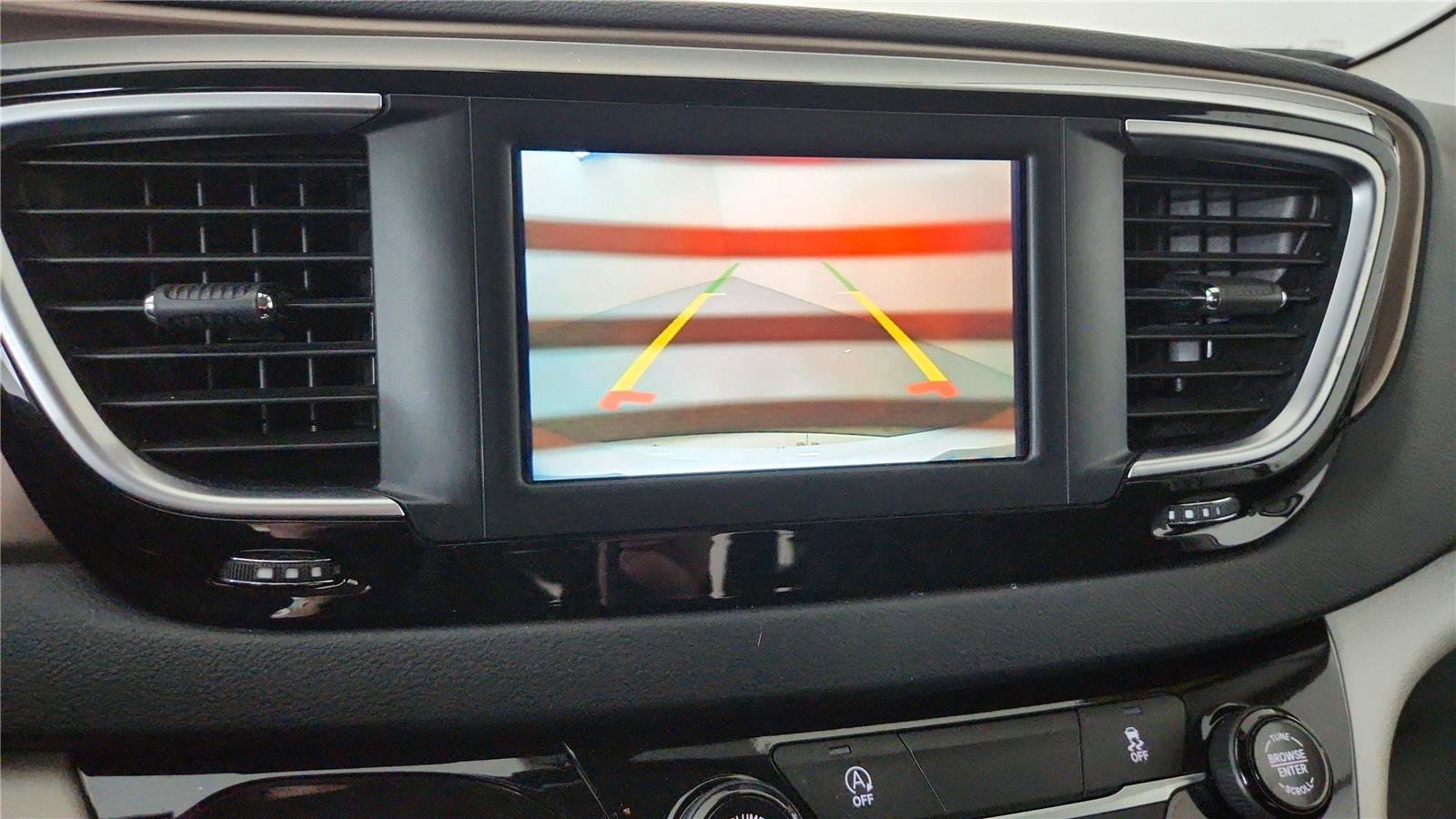 Used 2024 Chrysler Voyager LX FWD image 27
