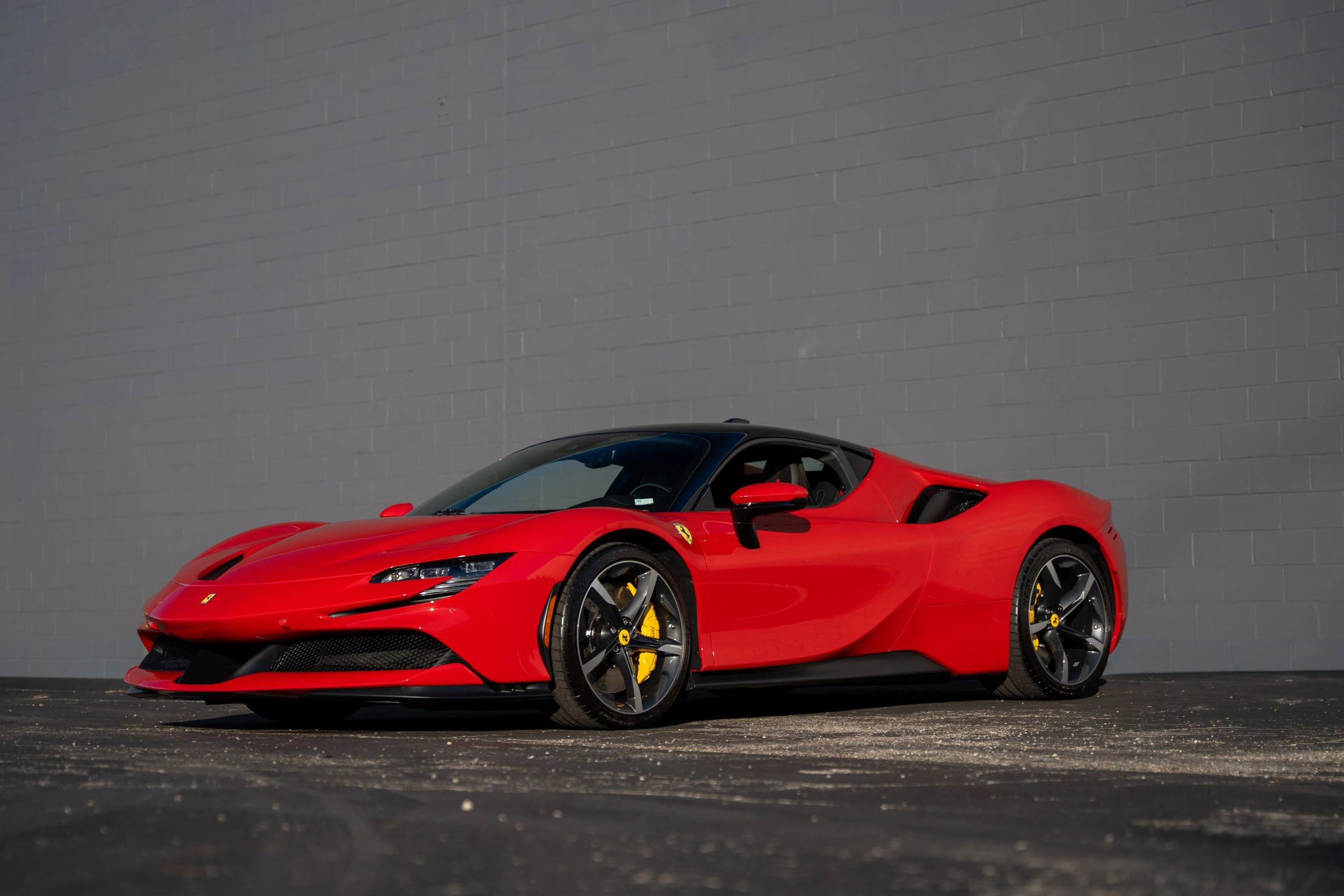 Used 2022 Ferrari SF90 Stradale image 6