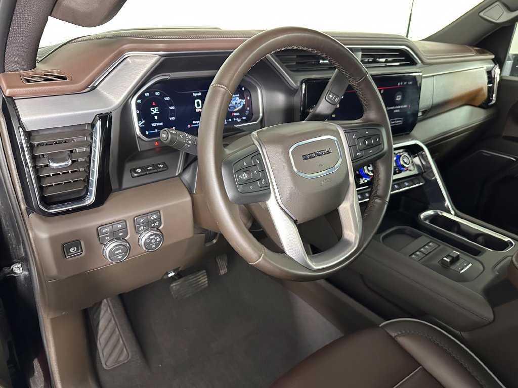 Used 2026 GMC Sierra 2500 Denali w/ Denali Reserve Package AWD/4WD image 11