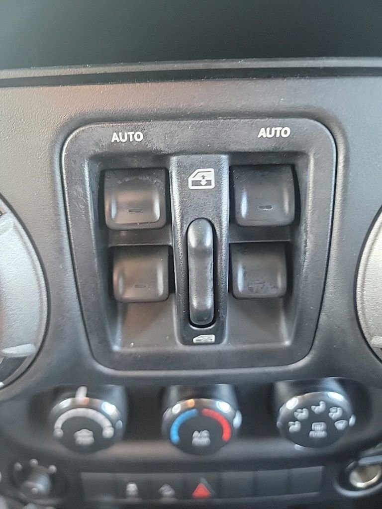 Used 2015 Jeep Wrangler Unlimited Sport w/ Quick Order Package 24S image 52