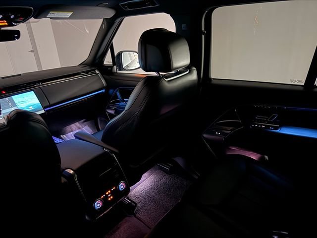 Used 2023 Land Rover Range Rover SE image 42