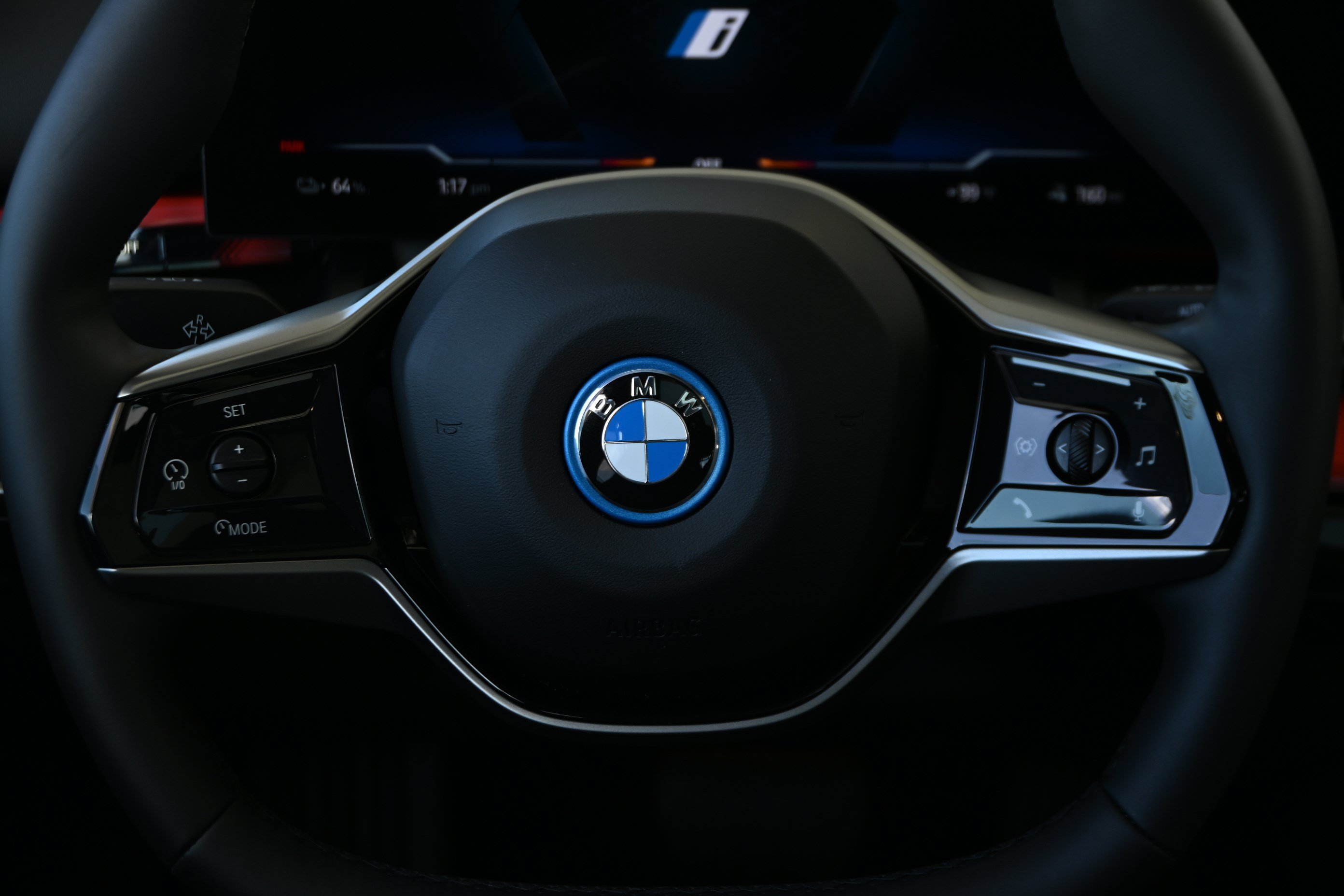 Certified 2026 BMW i5 eDrive40 AWD/4WD image 29