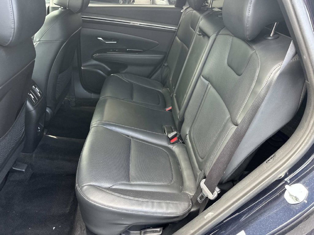 Used 2023 Hyundai Tucson Limited AWD/4WD image 12