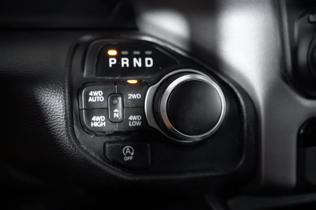 Used 2023 RAM 1500 Big Horn AWD/4WD image 35