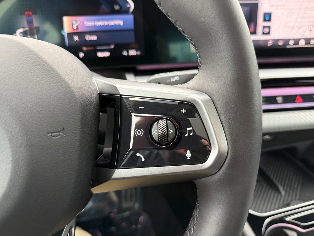 Certified 2026 BMW i5 eDrive40 w/ M Sport Package image 32