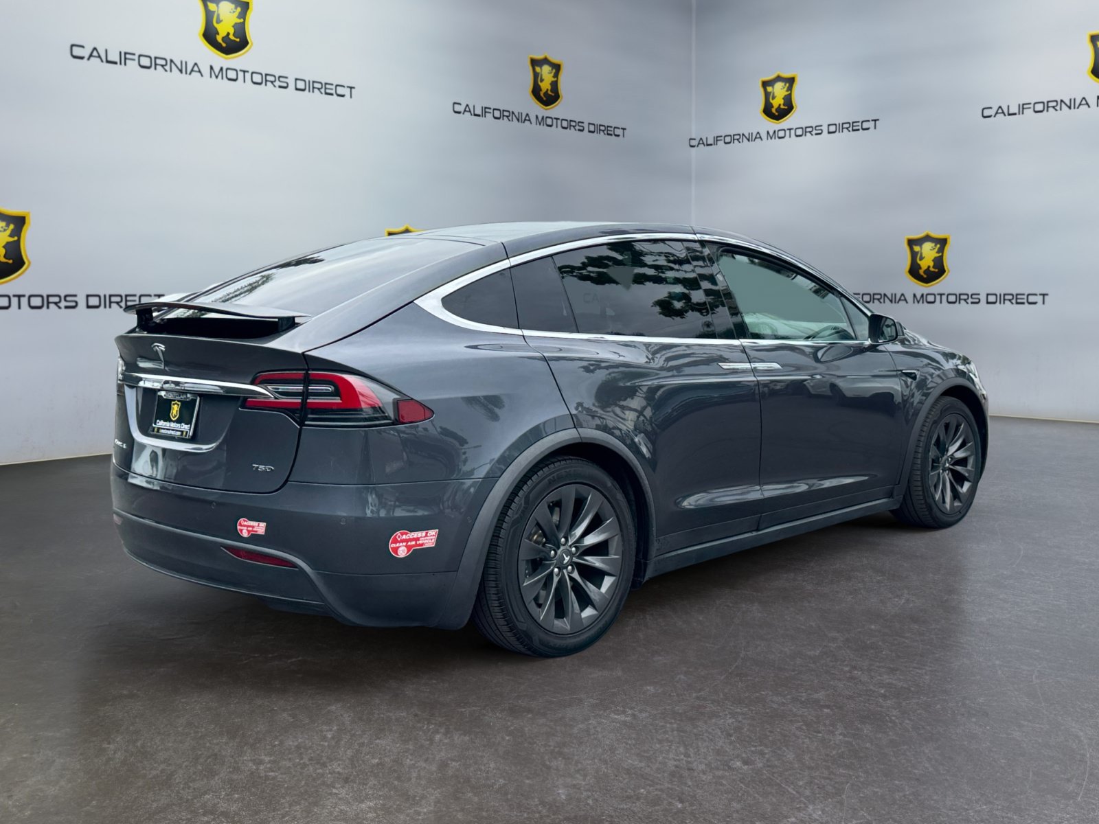 Used 2018 Tesla Model X 75D AWD/4WD image 5