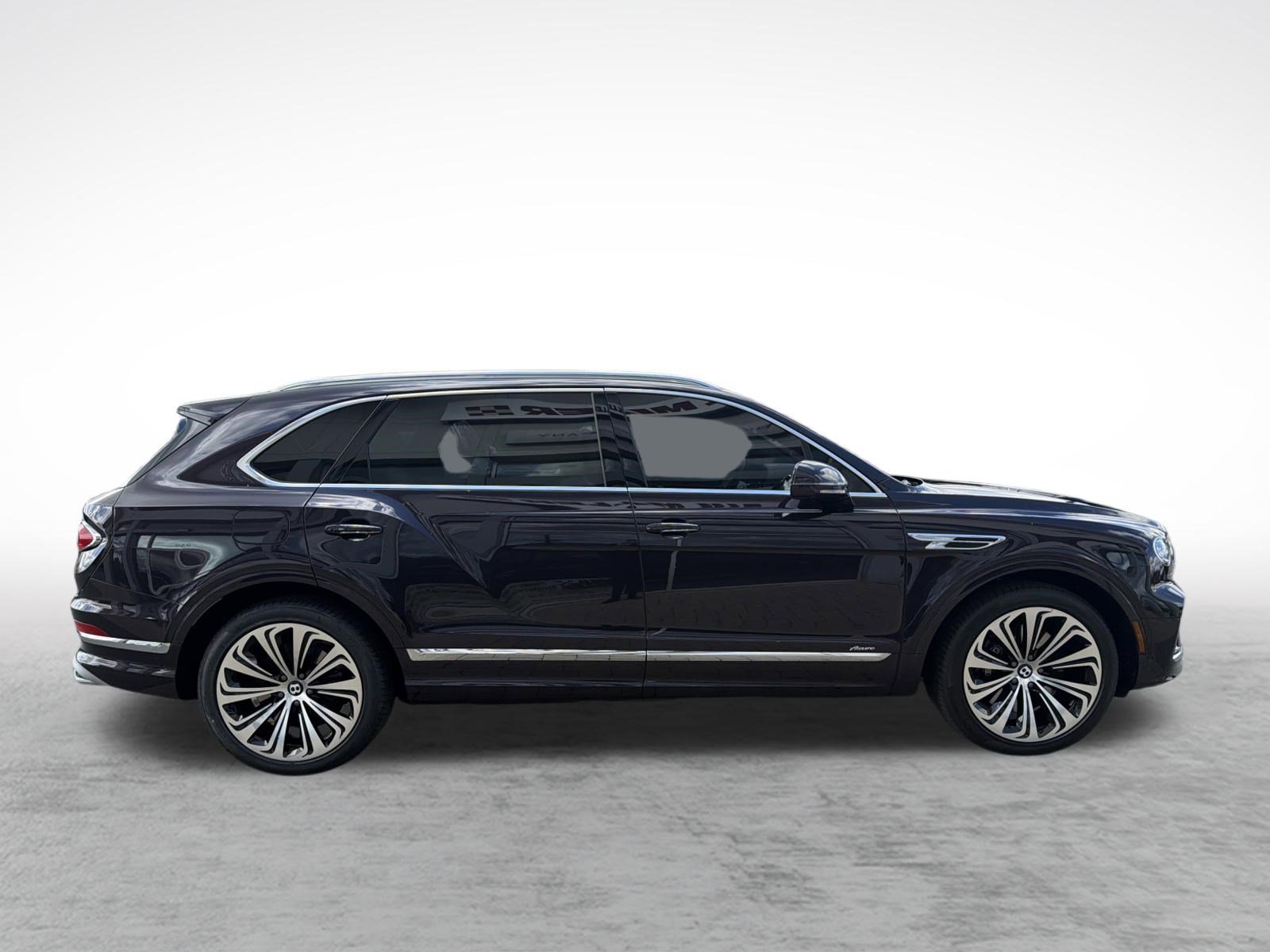 Used 2024 Bentley Bentayga Extended Wheelbase AWD/4WD image 10