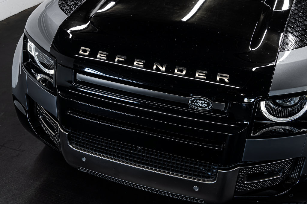 Used 2021 Land Rover Defender 110 X AWD/4WD image 10